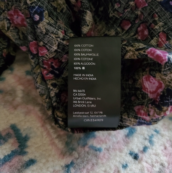 Free People Floral Meant To Be Blouse In Black Combo Size S Boho Chic Classic - Picture 13 of 16